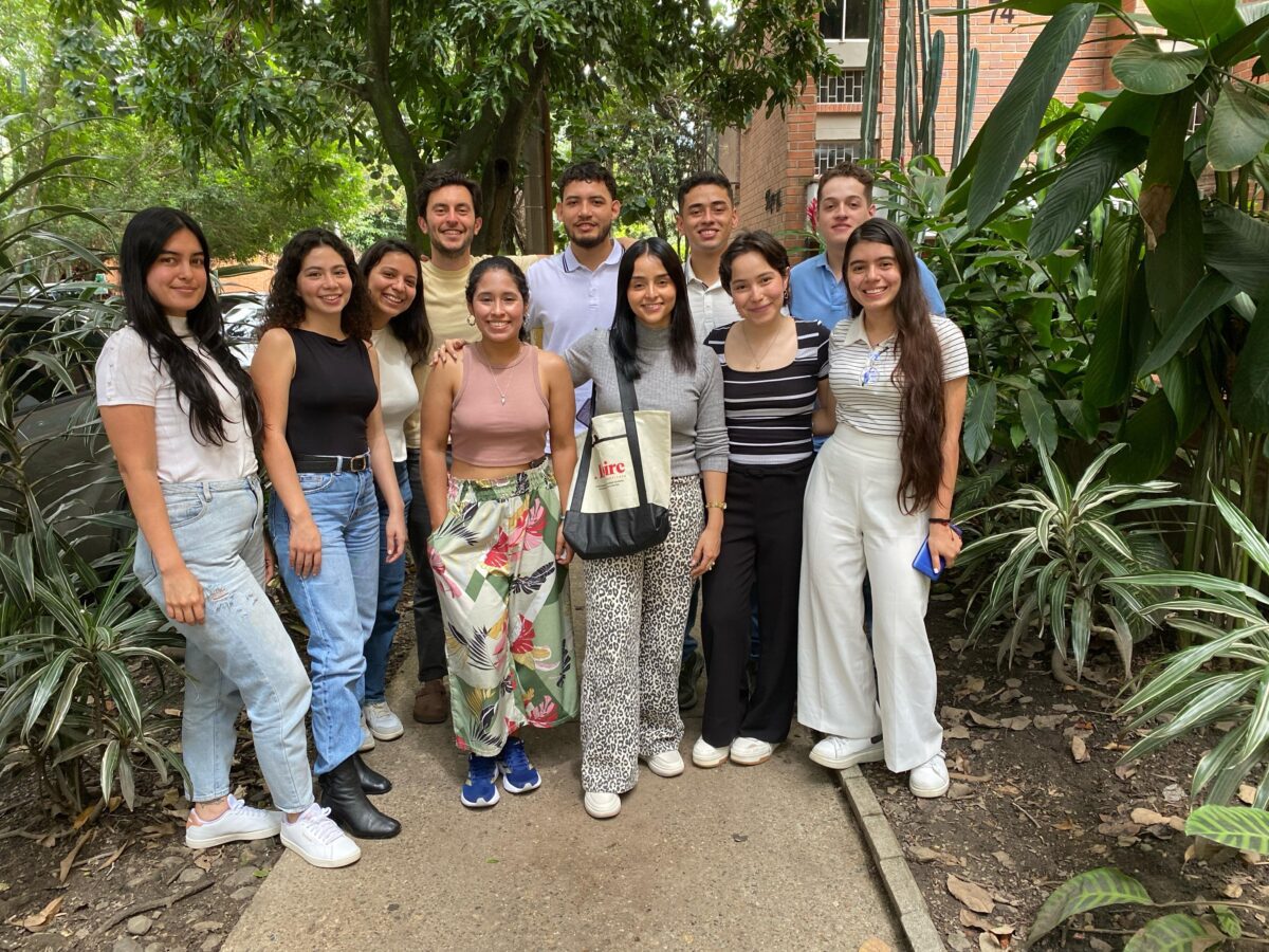 Aspire's Chief of Staff with the learners and alumni.